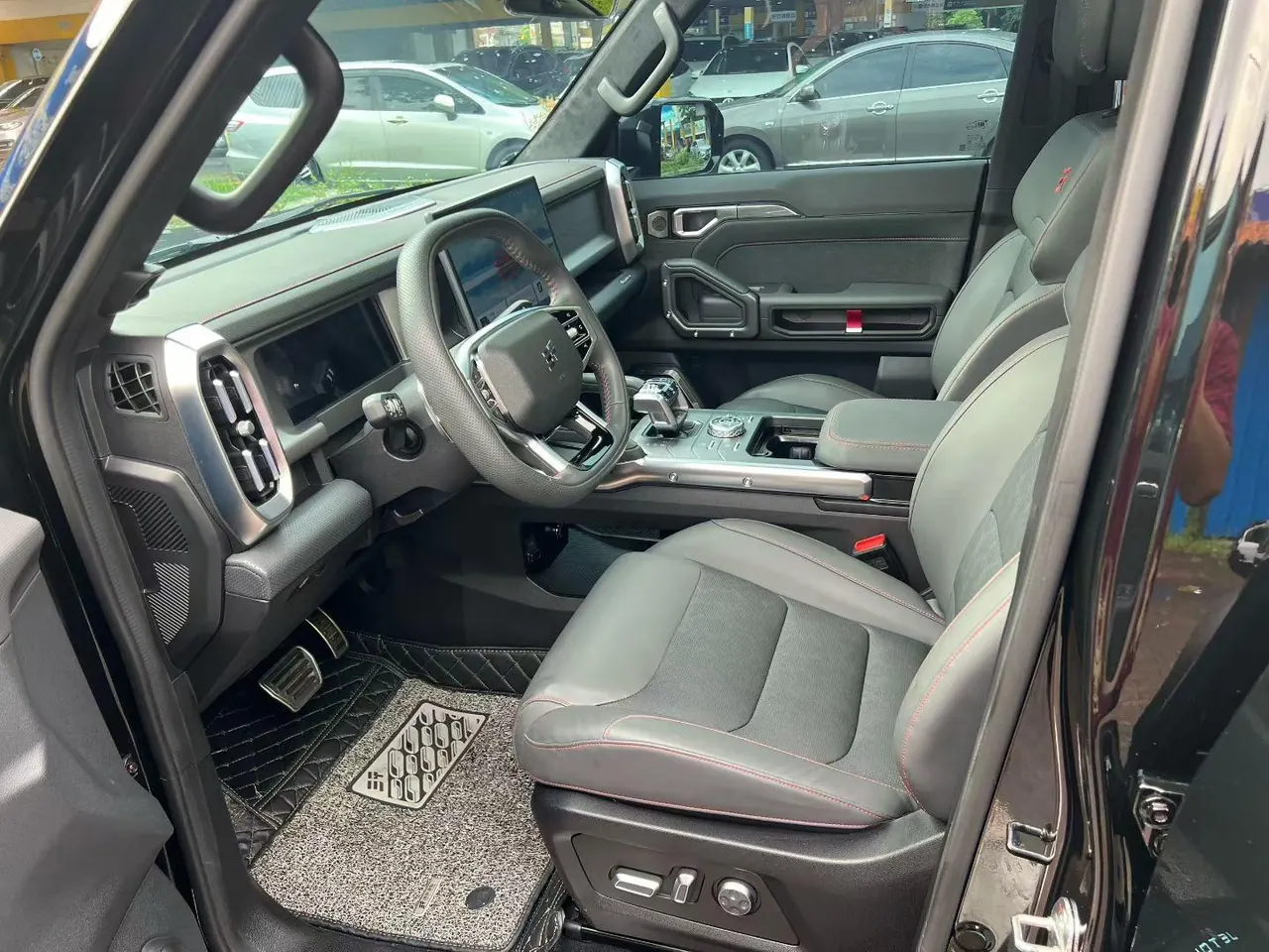 Jetour 2023 Traveler 2.0T Four-wheel Drive Conquer PRO Automatic Gear 4