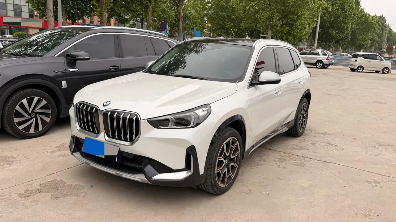 BMW 2024 X1 sDrive25Li 2.0T X design set automatic gear - View 1