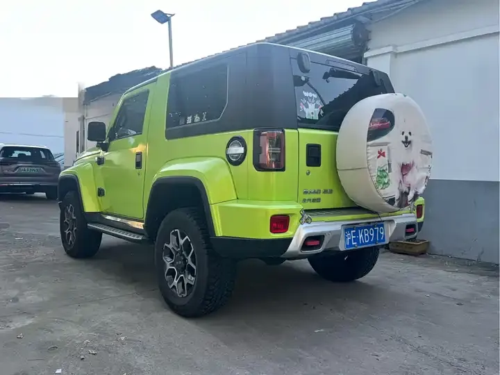 Beijing off-road BJ40 2020 2.0T automatic four-wheel drive salute 2020 edition chivalrous man model 9