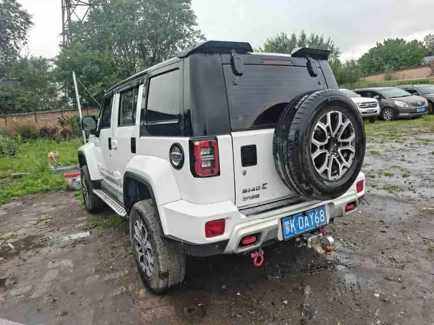 Beijing 2022 BJ40 2.0T four-wheel drive official edition automatic gear 2