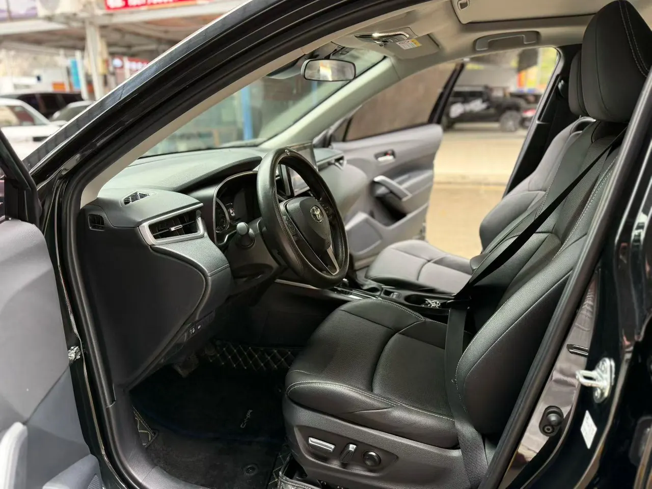 Toyota 2023 Fenglanda 2.0 Stepless Deluxe Edition Automatic Transmission 2