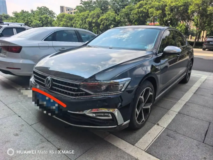 Volkswagen 2023 Magotan 2.0TSI 380TSI 2 million Commemorative Flagship Automatic Gear - View 1