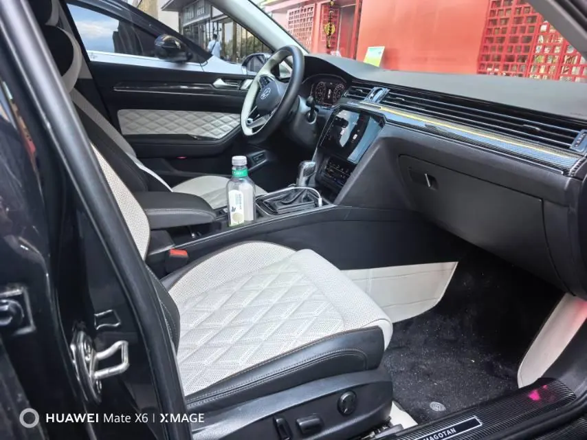 Volkswagen 2023 Magotan 2.0TSI 380TSI 2 million Commemorative Flagship Automatic Gear 4