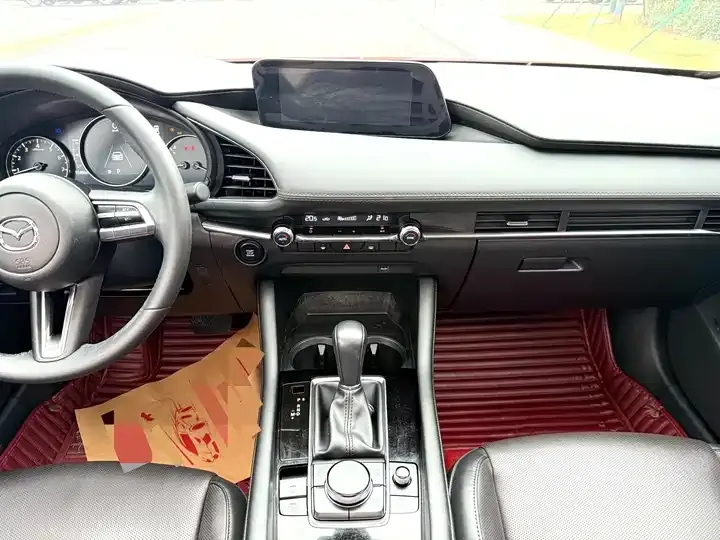 Mazda 3 Oncorsela 2021 2.0L Auto Quality Edition 11