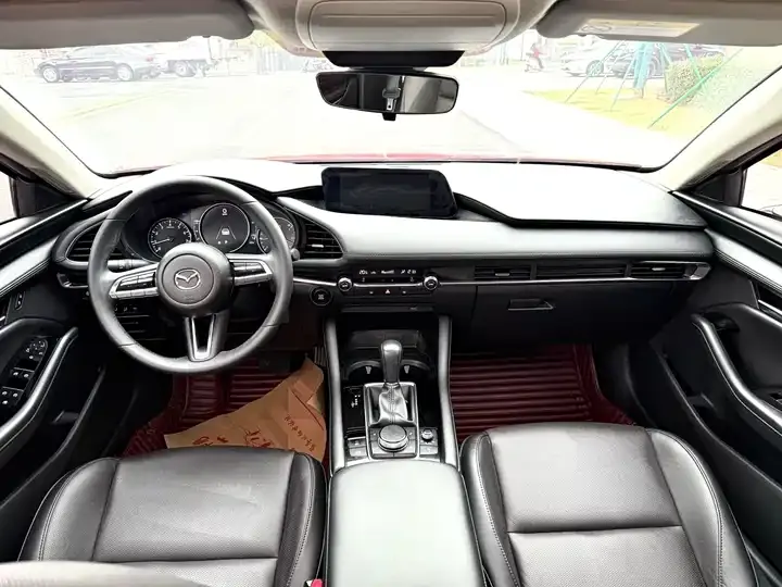 Mazda 3 Oncorsela 2021 2.0L Auto Quality Edition 9