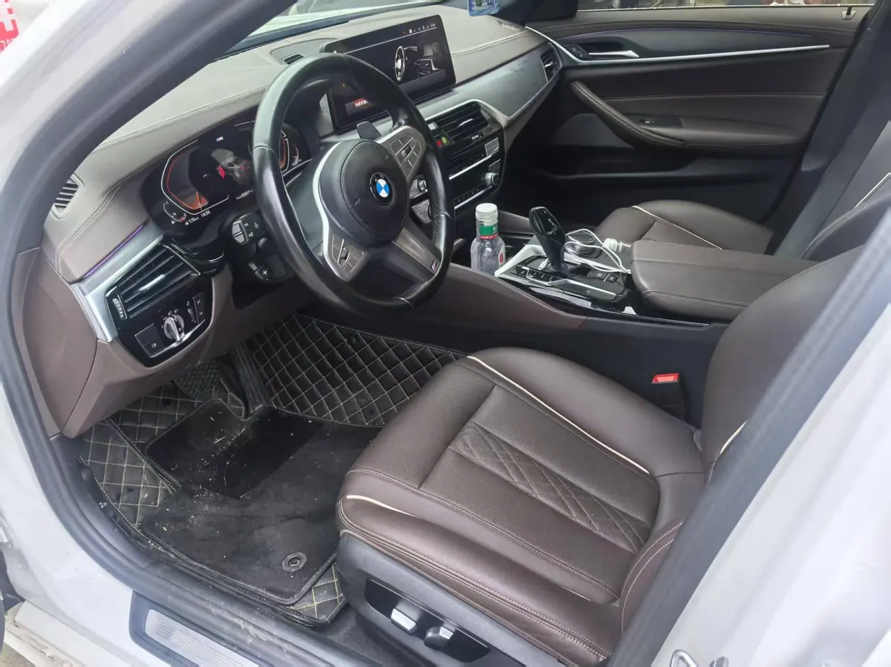 BMW 5 Series 2023 530Li 2.0T Leading M Sports Suit Automatic Gear 3