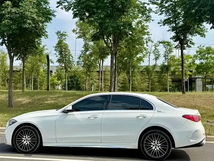 Mercedes Benz C- Class 2025 model C 260 L Sport Edition 7