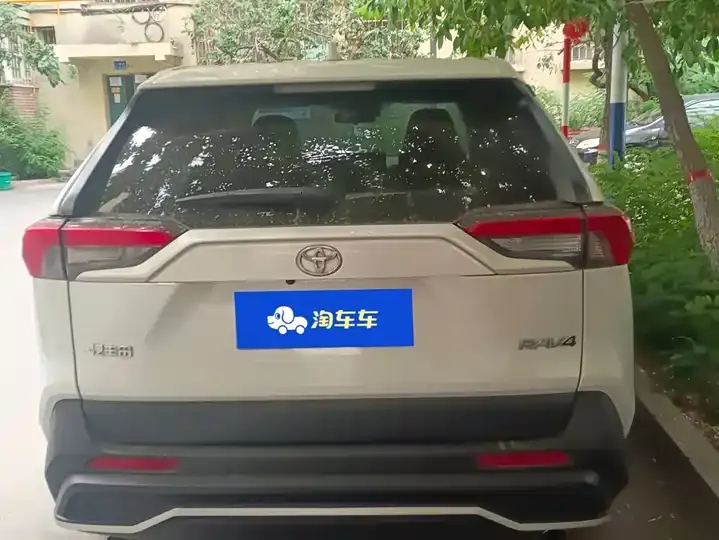 RAV4 RongFang 2023 2.0L CVT Two-Drive Urban Edition 3