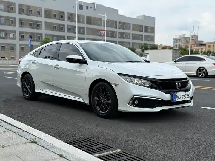 Civic 2019 220TURBO CVT Dynamic Edition National V 3