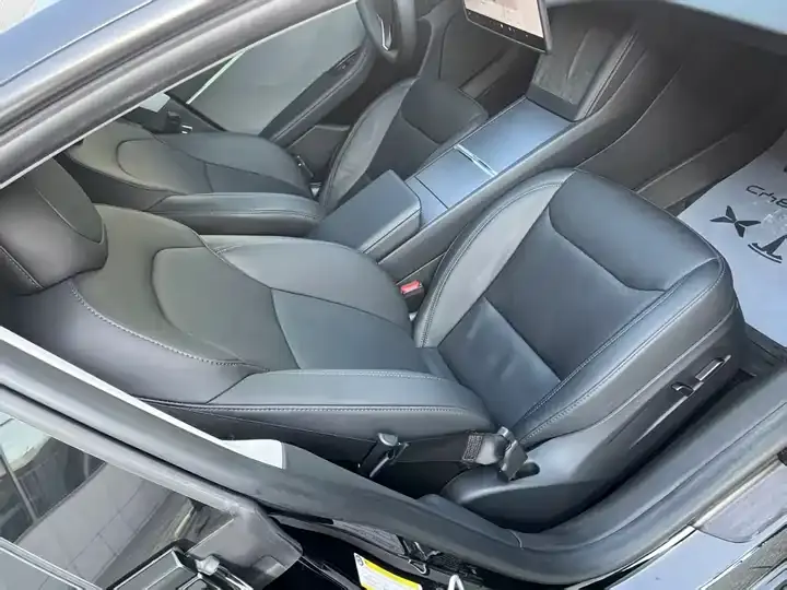 Model 3 2023 rear-wheel drive version 6