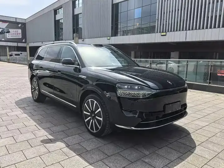 AITO M9 2024 extended range Max version 52kWh 6-seat version 3