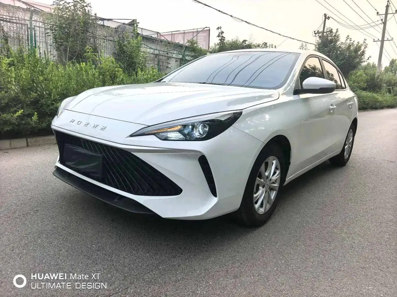 Open image lightbox: Roewe 2026 i5 1.5 Stepless Administrative Edition Automatic Gear