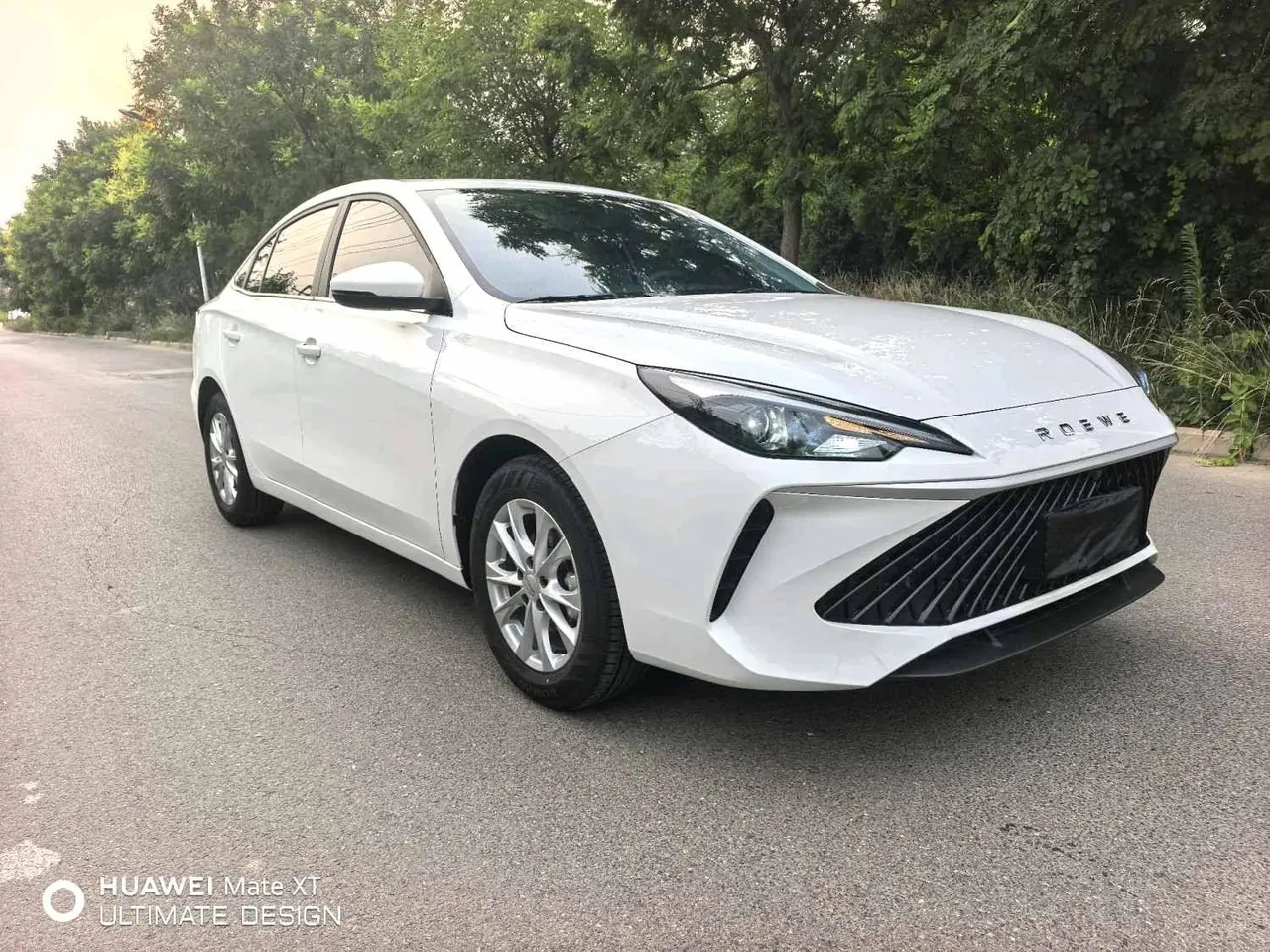 Roewe 2026 i5 1.5 Stepless Administrative Edition Automatic Gear 3