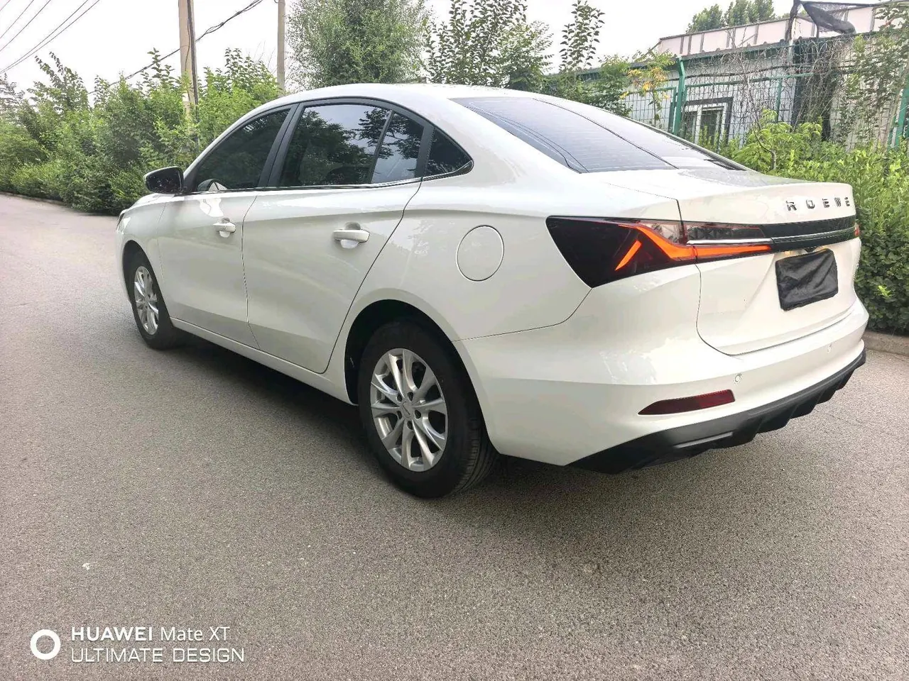 Roewe 2026 i5 1.5 Stepless Administrative Edition Automatic Gear 4