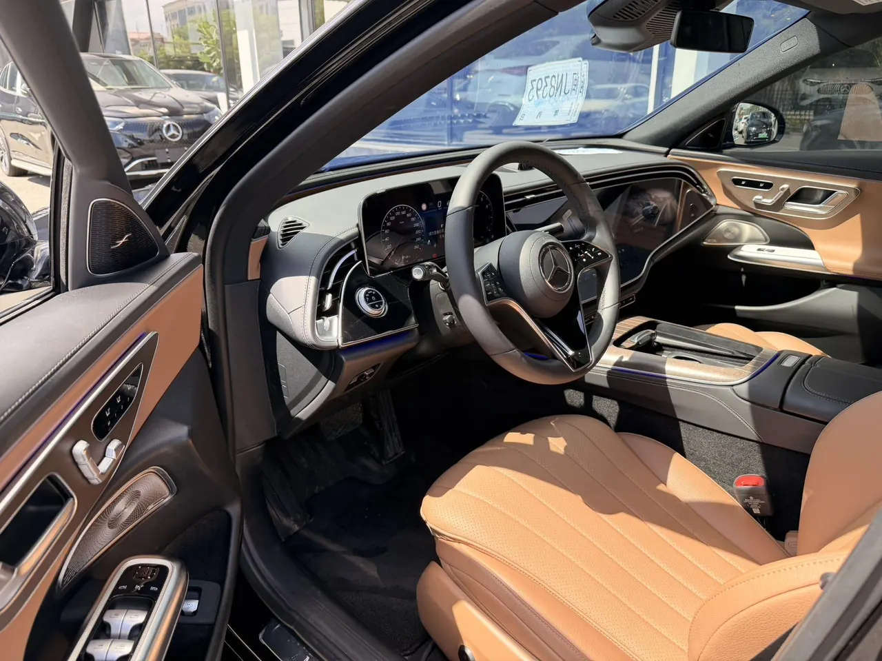 Mercedes Benz E Class 2024 E 300 L 48V 2.0T Luxury Automatic Gear 5