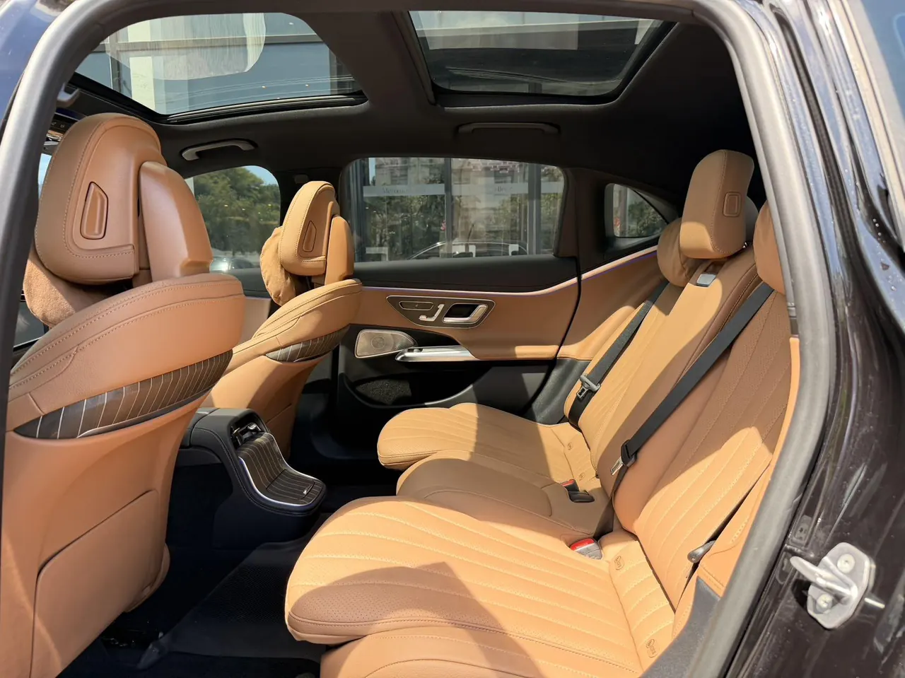 Mercedes Benz E Class 2024 E 300 L 48V 2.0T Luxury Automatic Gear 6