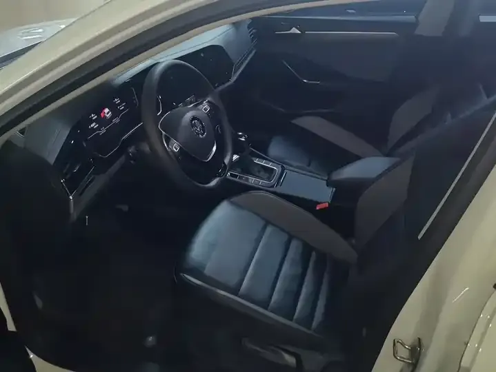 Sagittarius 2022 200TSI DSG Flying Edition 9