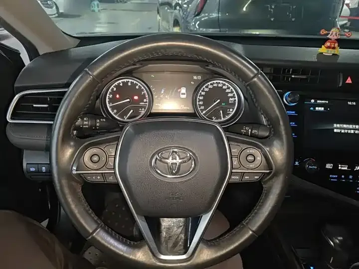 Camry 2019 2.0G Deluxe Edition 11