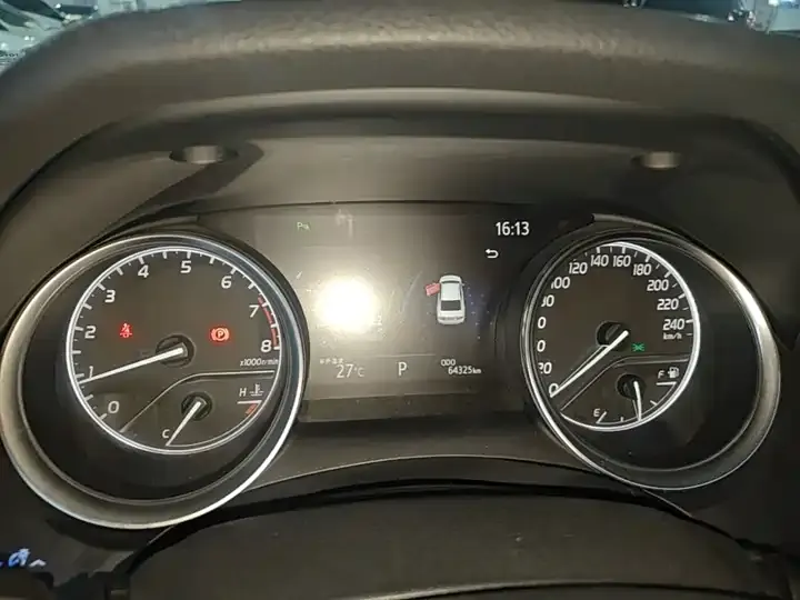 Camry 2019 2.0G Deluxe Edition 12