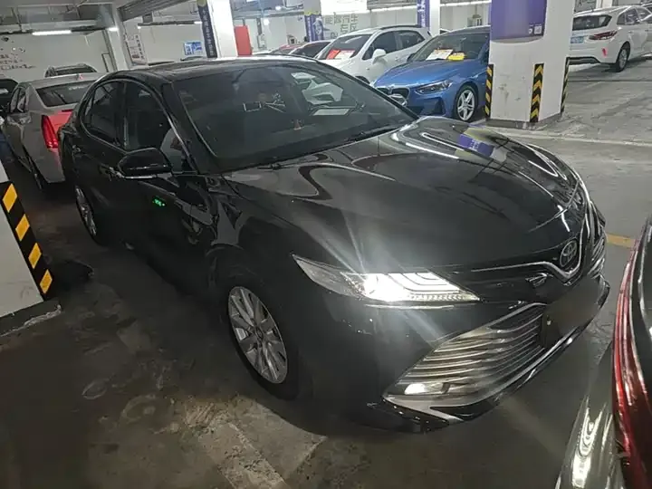 Camry 2019 2.0G Deluxe Edition 4