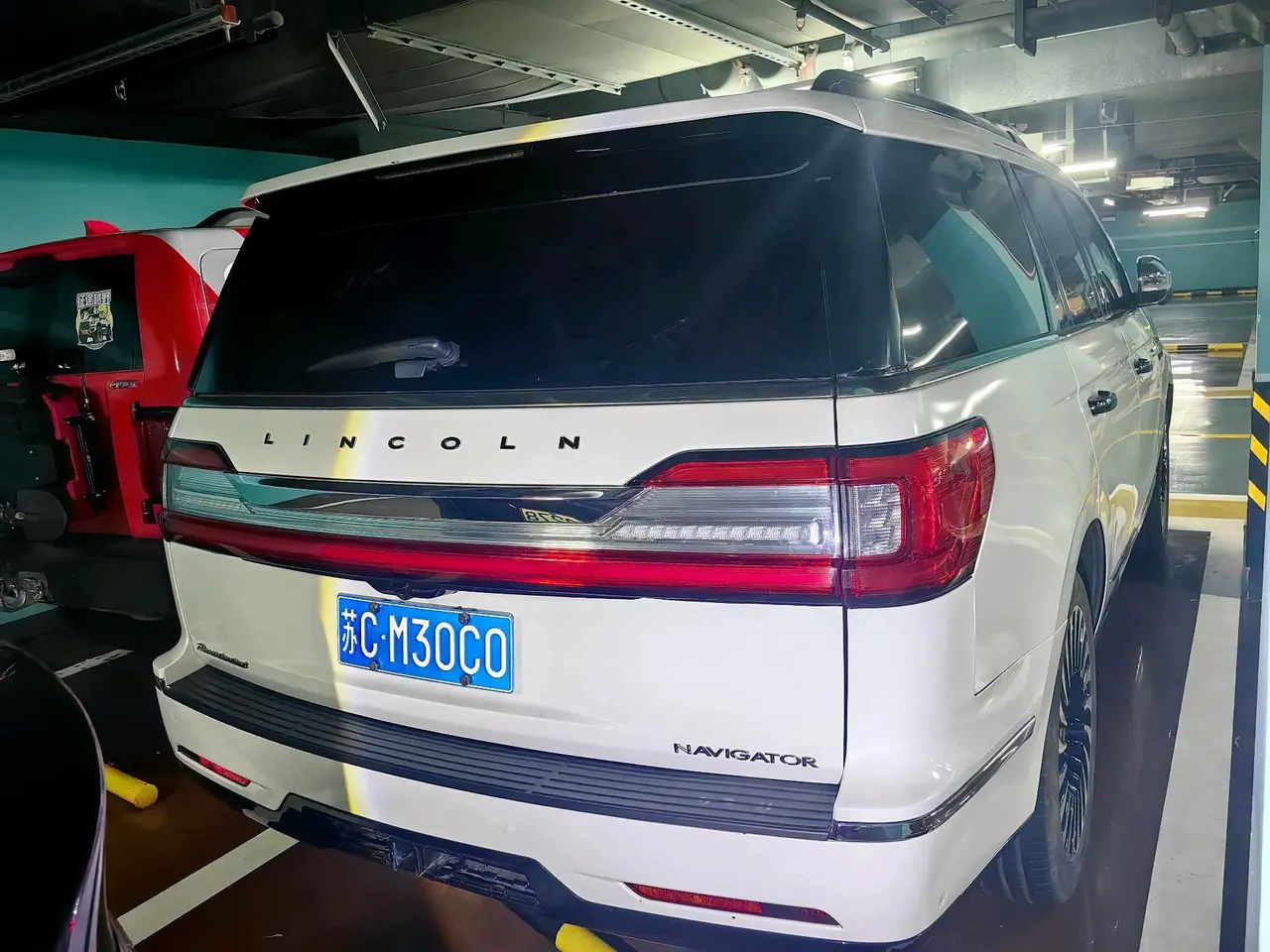 Lincoln Navigator (Imported) 2020 Navigator 3.5T Presidential Series Automatic Gear 11