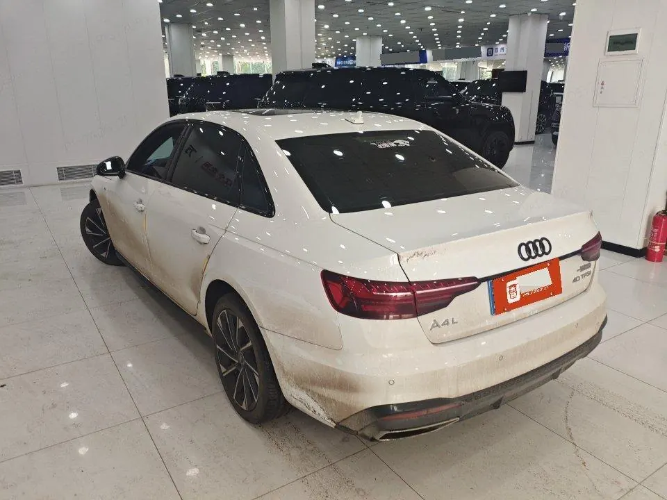 Audi 2023 A4L 2.0TFSI 40TFSI Deluxe Dynamic Automatic 5