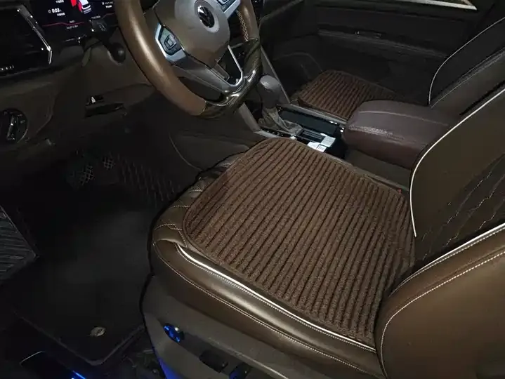 Weiran 2020 330TSI Business Edition 9