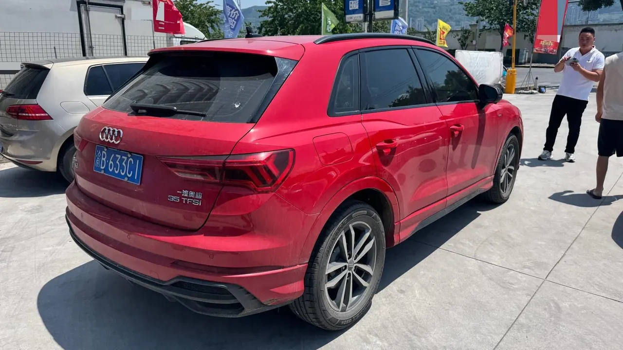 Audi 2021 Q3 1.4TFSI 35TFSI Fashion Elegant Automatic Gear 5