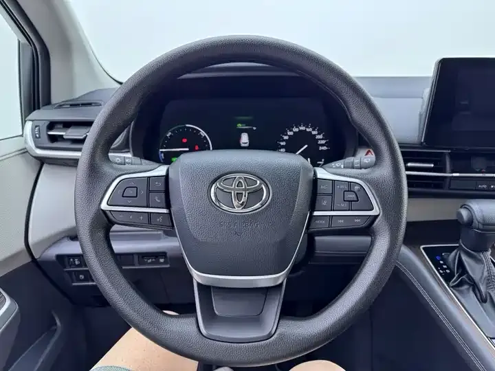 Sana SIENNA 2024 2.5L Hybrid Comfort Edition 4