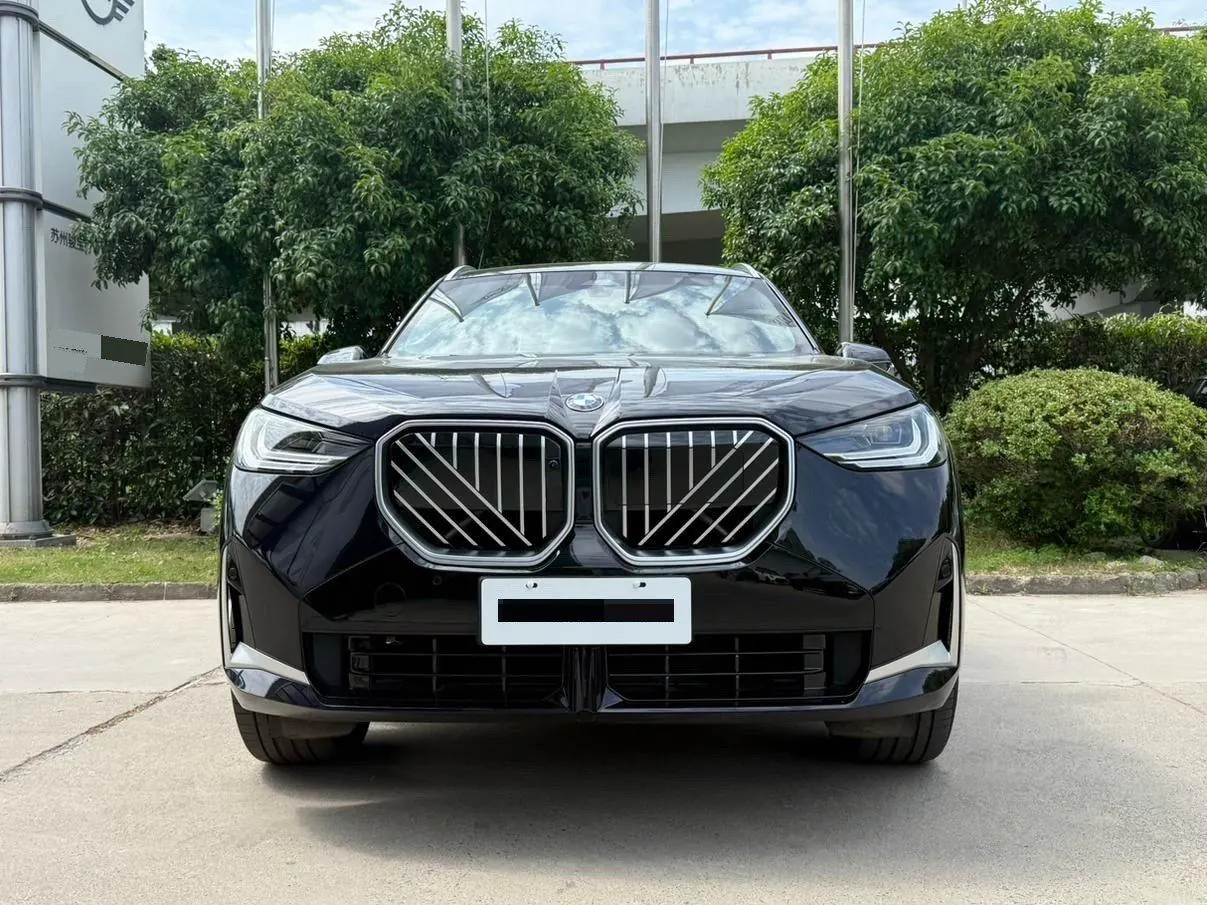 BMW 2025 X3 xDrive30L 2.0T Leading M Sports Suit Automatic Gear 3