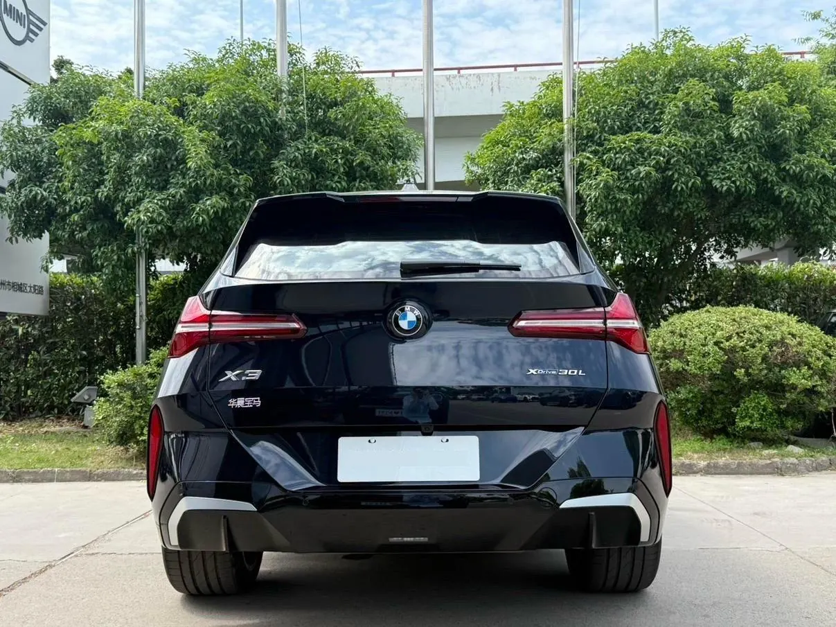 BMW 2025 X3 xDrive30L 2.0T Leading M Sports Suit Automatic Gear 6