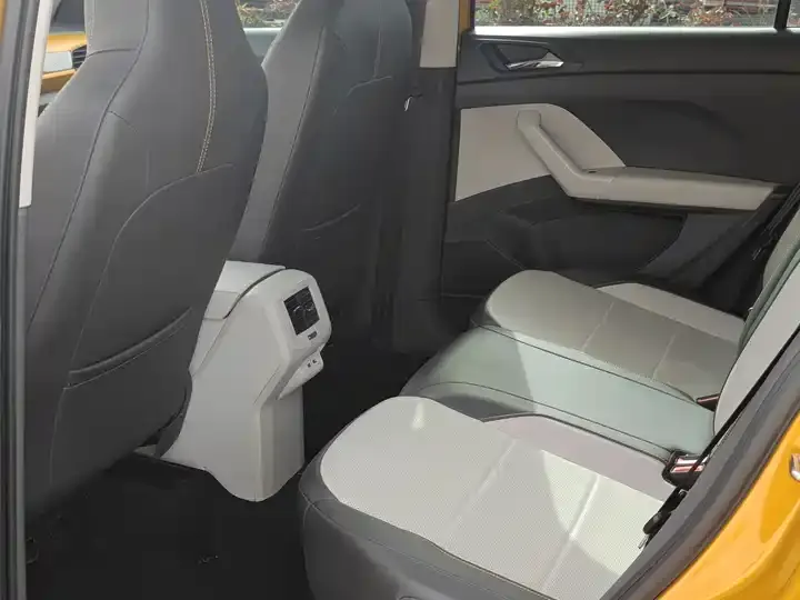 Toukong 2021 280TSI DSG Comfort Edition 11