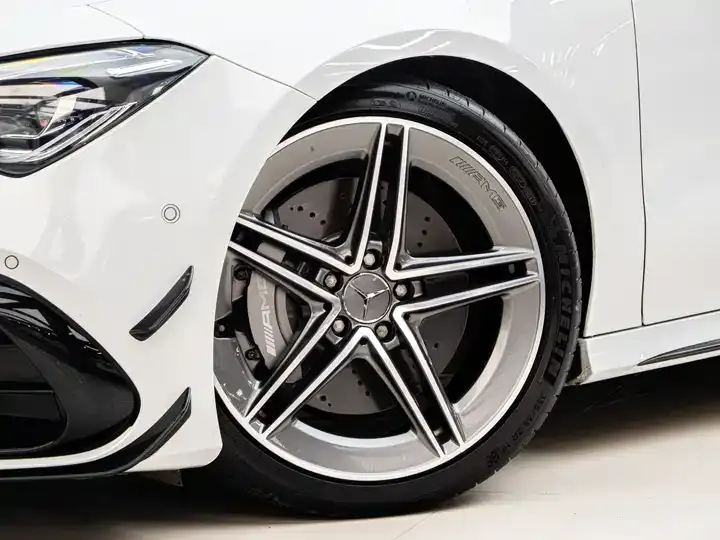Mercedes Benz CLA AMG 2021 AMG CLA 45 4MATIC 8