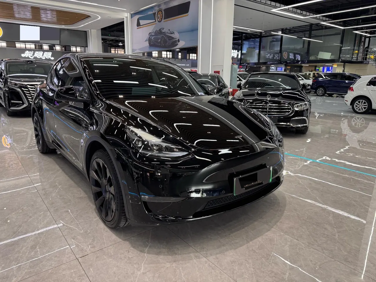 Tesla 2023 Model Y long endurance all-wheel drive version automatic transmission 3