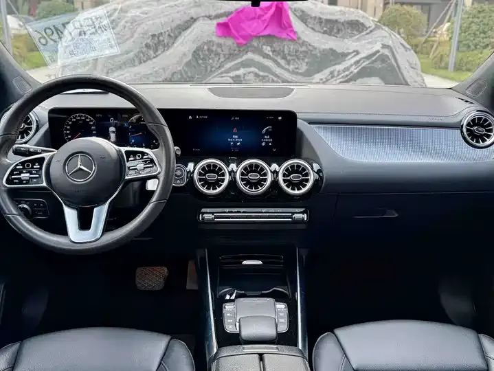 Mercedes Benz GLA 2020 GLA 200 11