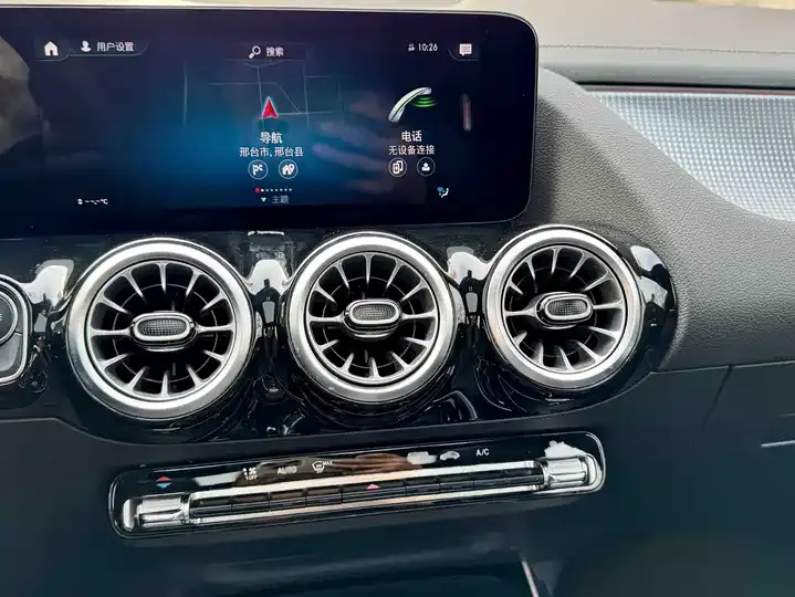 Mercedes Benz GLA 2020 GLA 200 9