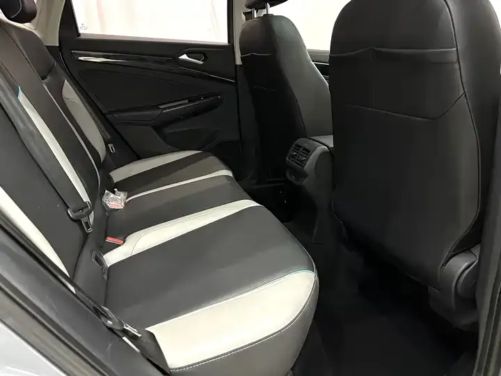 Jetta VS5 2023 280TSI Auto Highlight Glory 10