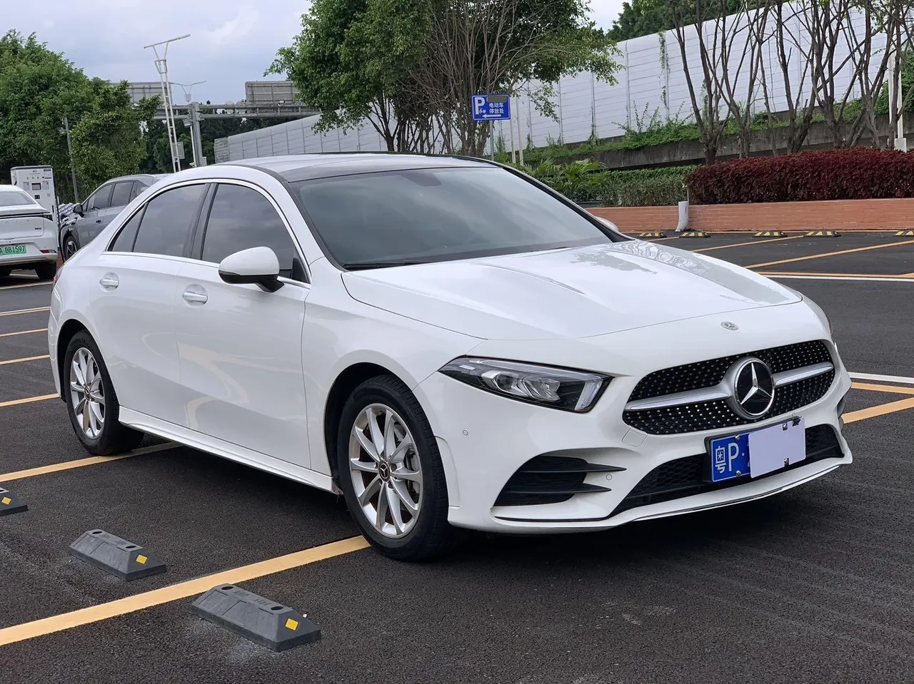 Mercedes Benz Class A 2021 A 200 L 1.3T Fashion Automatic Gear 2