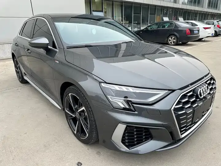Audi A3 2023 facelift Sportback 35 TFSI fashion sporty 3