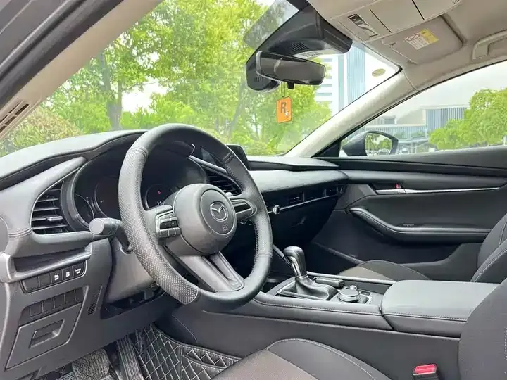 Mazda 3 Oncorsela 2023 2.0L Auto Quality Edition 5