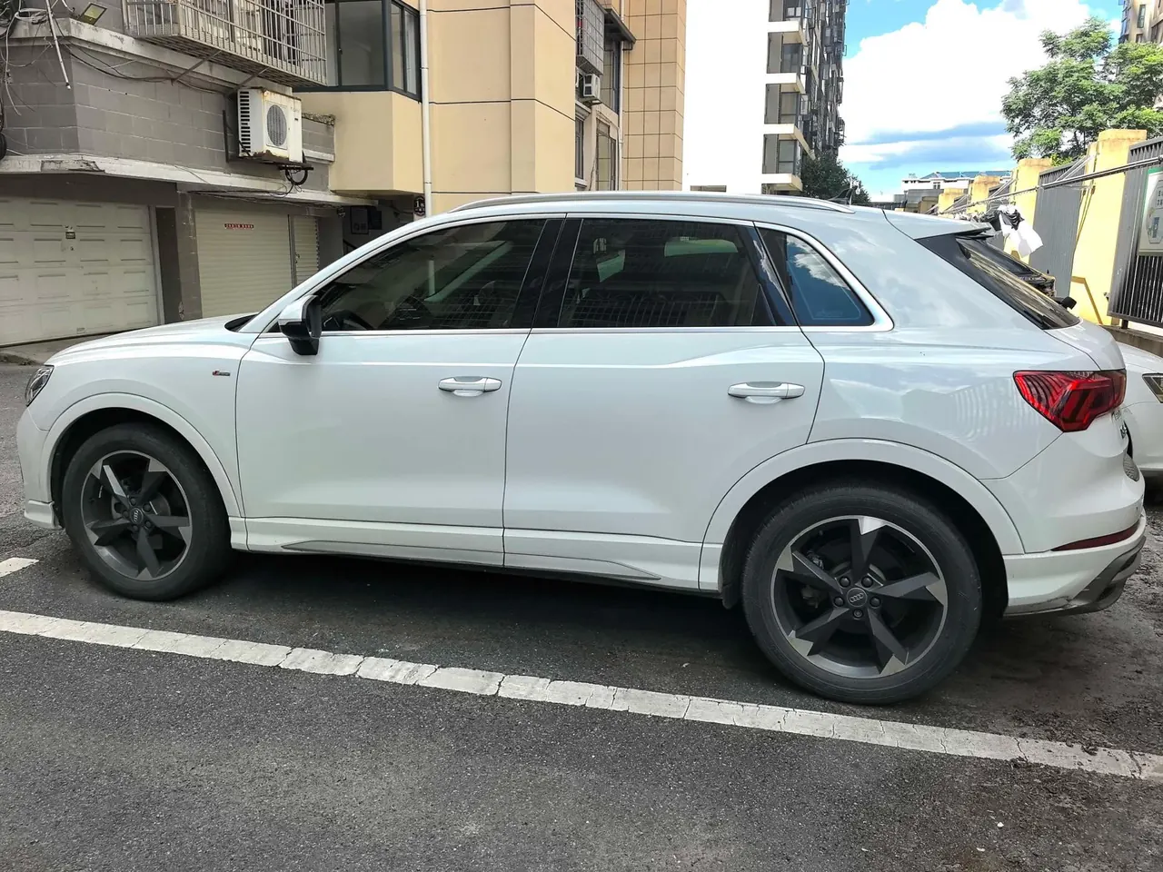 Audi 2021 Q3 1.4TFSI 35TFSI Fashion Dynamic Automatic 8
