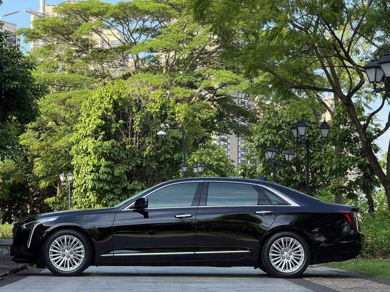 Cadillac 2021 CT6 2.0T 28T luxury automatic gear 3