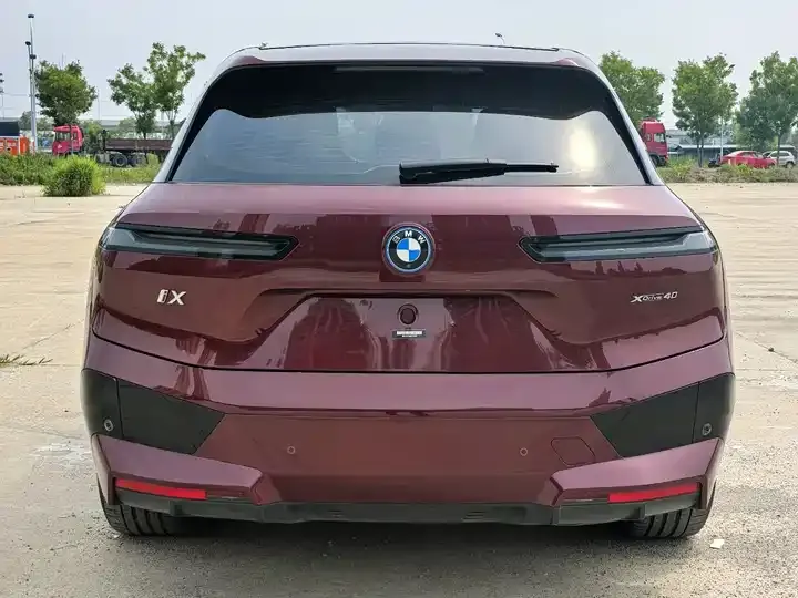 BMW iX 2022 xDrive40 6