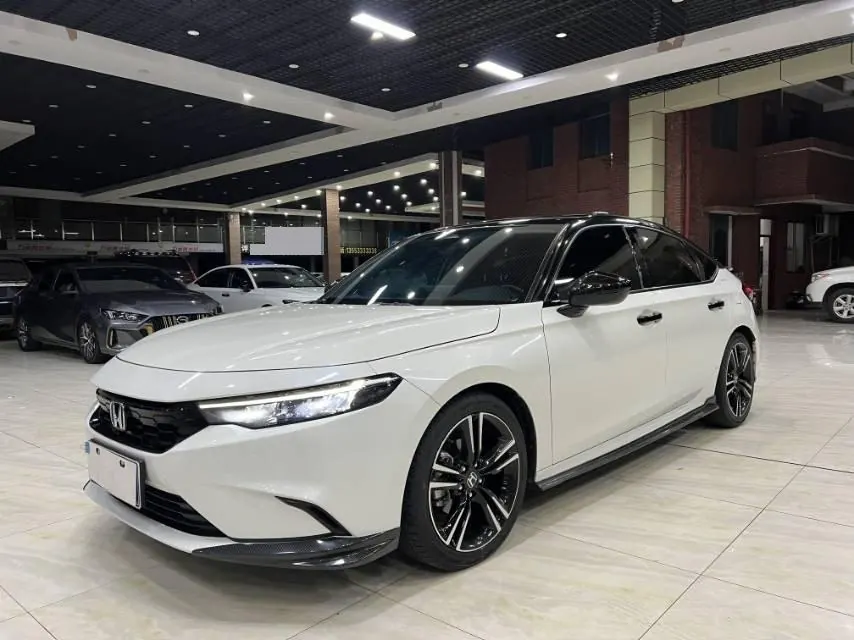 Honda 2023 Model Lattice HATCHBACK 1.5T Stepless 240TURBO Magic Night Deluxe Automatic Gear - View 1