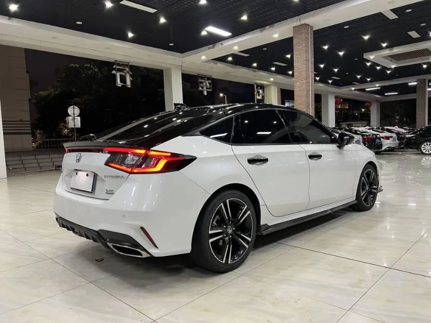 Honda 2023 Model Lattice HATCHBACK 1.5T Stepless 240TURBO Magic Night Deluxe Automatic Gear 7