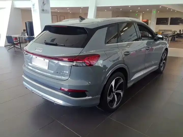 Audi Q4 e-tron 2022 40 e-tron Creation Edition 7