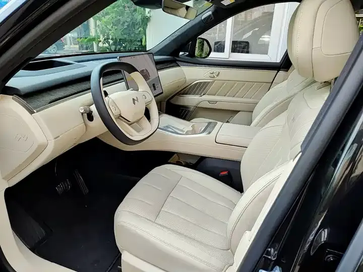 ONVO L90 2025 Max six-seat version 7
