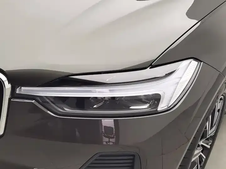 Volvo XC60 2022 B5 4WD Zhiyuan Deluxe Edition 7