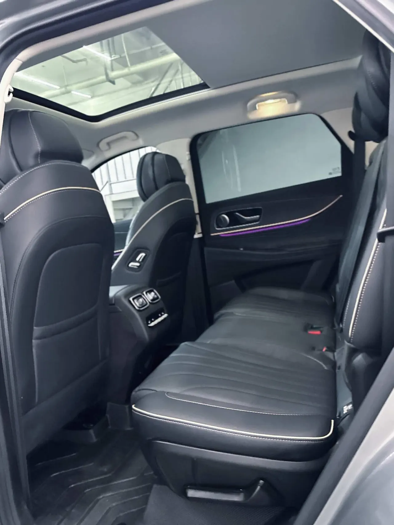 Chery 2023 Ruihu 9 2.0T Two-Drive Premium Edition 7-seat Automatic Gear 4