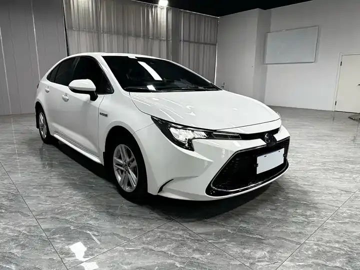 Levin 2022 Dual-Engine 1.8H E-CVT Luxury Edition 3